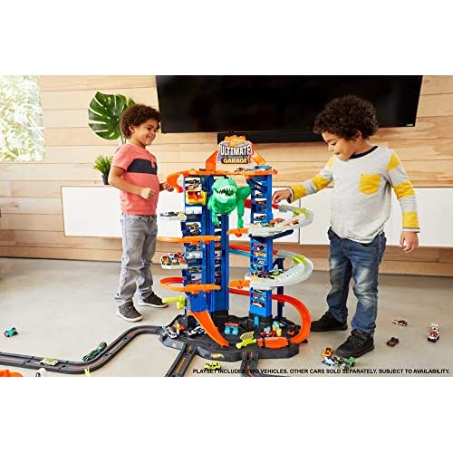 Hot Wheels City Ultimate Garage Track Set with 2 Toy Cars